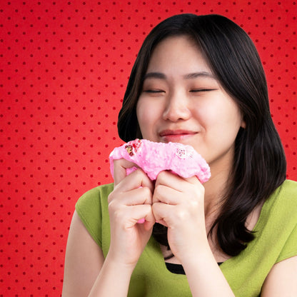 Strawberry Shortcake Buttery Slime Slime Charmers™